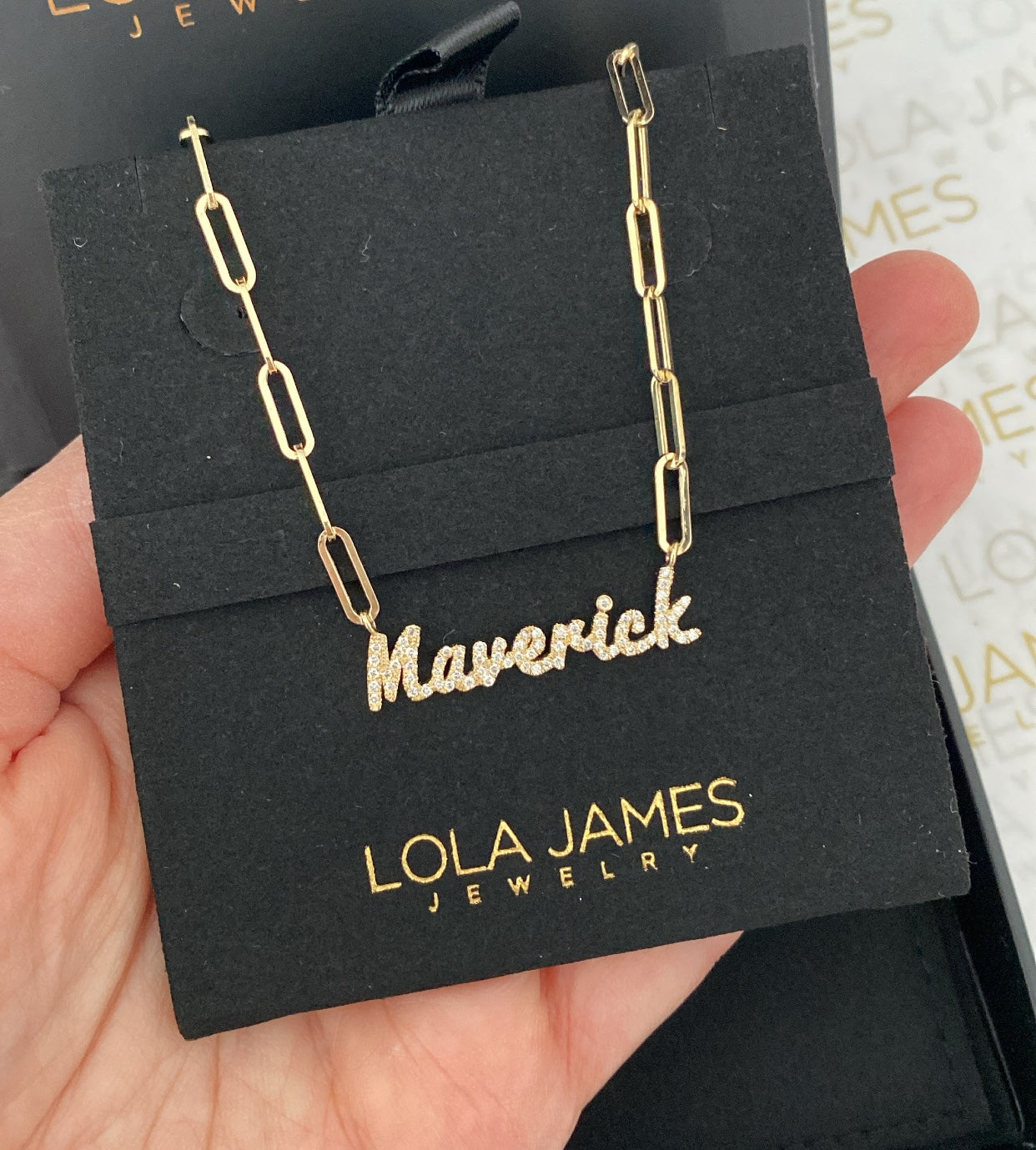 Paper Clip Gold Name Bracelet – Lola James Jewelry